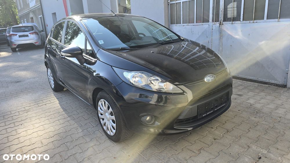 Ford Fiesta 1.25 Trend - 22