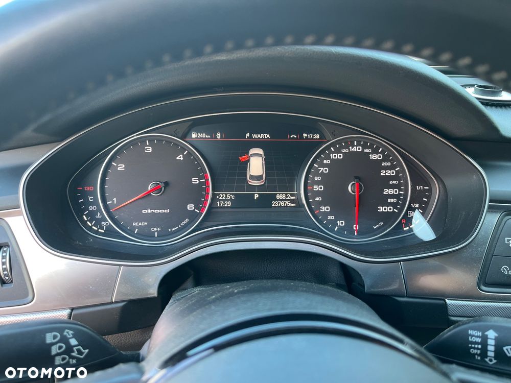Audi A6 Allroad 3.0 TDI Quattro S tronic - 33