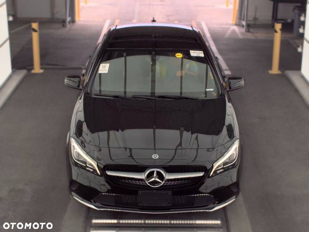 Mercedes-Benz CLA 250 4-Matic AMG Line - 6