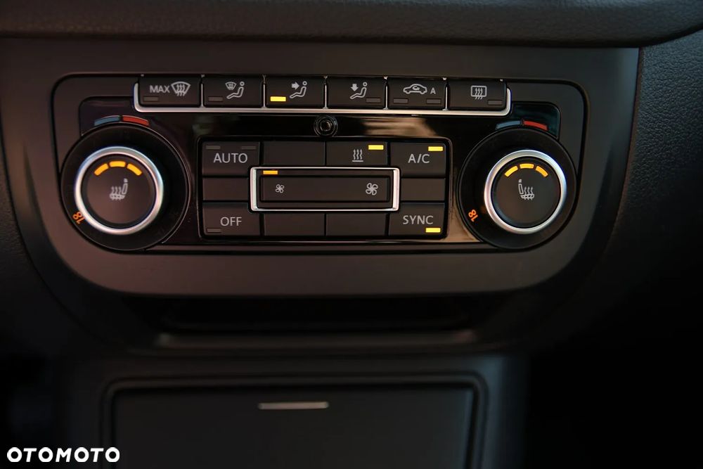 Volkswagen Tiguan - 35
