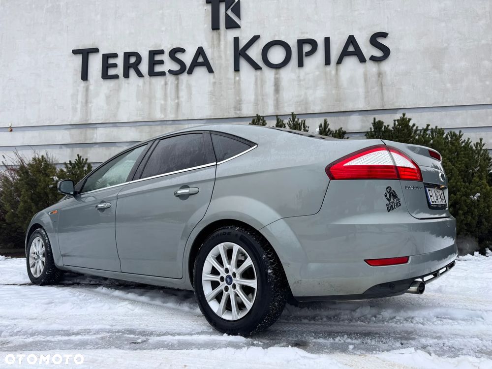 Ford Mondeo 2.5 Black Magic - 3