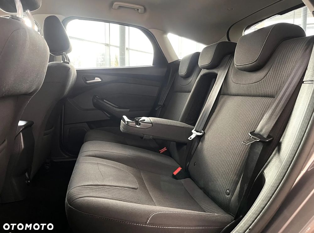 Ford Focus 1.6 EcoBoost Titanium - 22