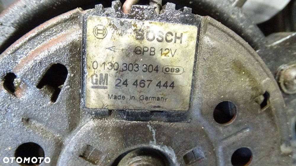 CHŁODNICA WODY KLIMATYZACJI OPEL ASTRA H GTC 2.0T - 2