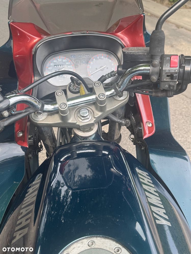 Yamaha XJ - 6