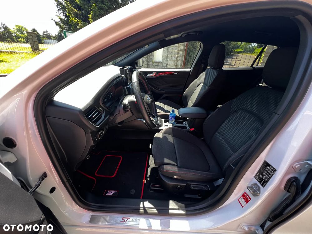 Ford Focus 2.0 TDCi ST-Line ASS - 10