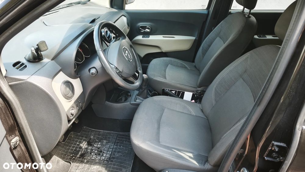 Dacia Lodgy TCe 115 Prestige - 13