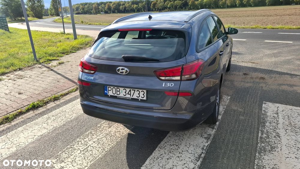 Hyundai i30 1.4 Comfort - 7