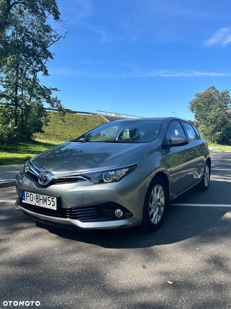 Toyota Auris Hybrid 135 Premium - 4