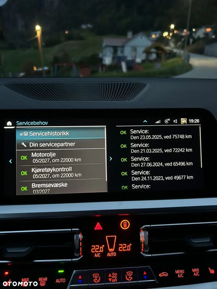 BMW Seria 3 330e PHEV M Sport - 14