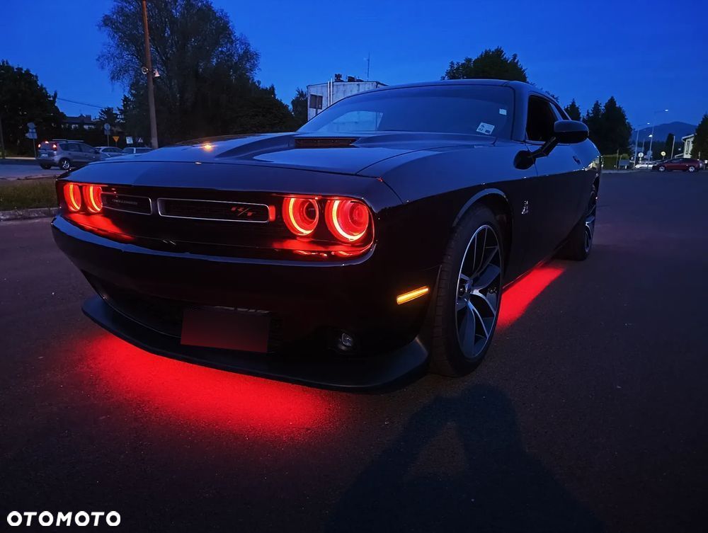 Dodge Challenger 6.4 Scat Pack - 7