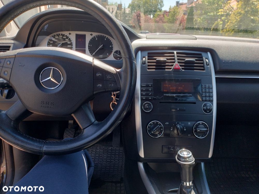 Mercedes-Benz Klasa B 180 CDI - 11