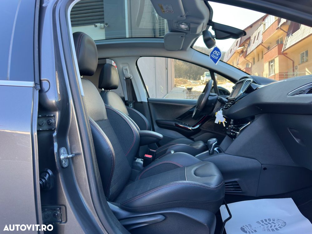 Peugeot 208 - 19