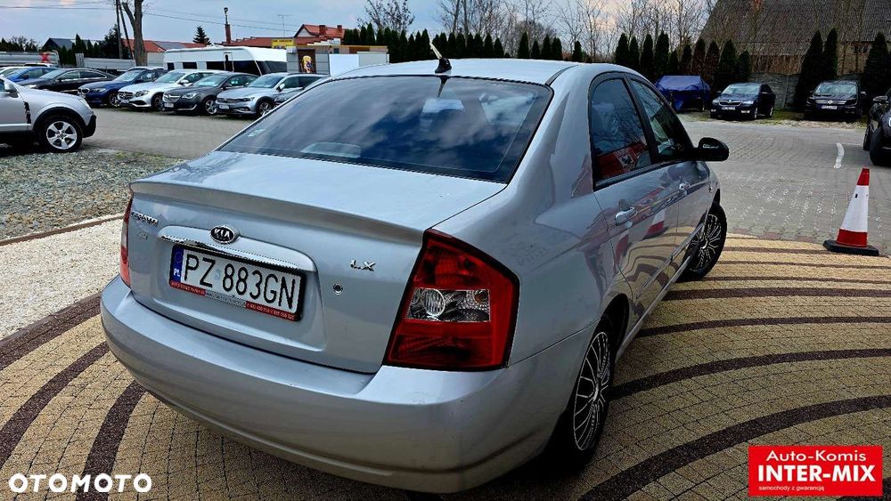 Kia Cerato - 5