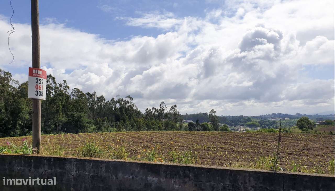 Venda de Terreno, Vilarinho das Cambas, Vila Nova de Famalicão - Grande imagem: 2/15