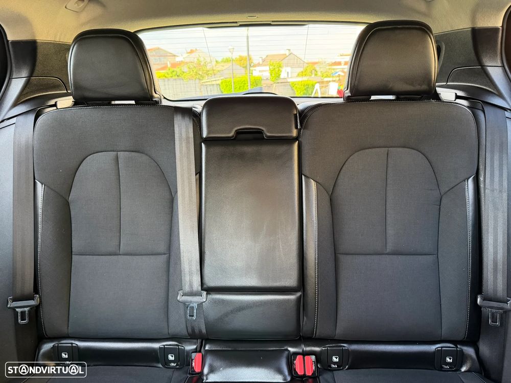 Volvo XC 40 T3 Momentum - 19