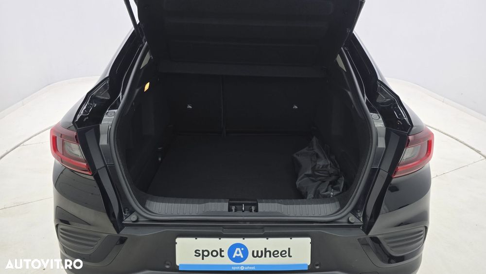 Renault Arkana E-TECH 145 Evolution - 25