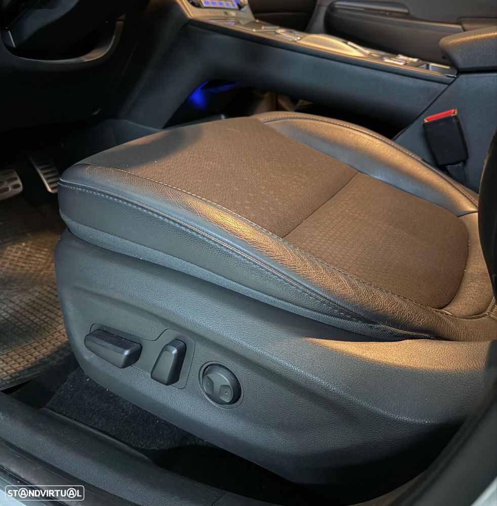 Hyundai Kauai 64 kWh Premium+P.Premium - 23