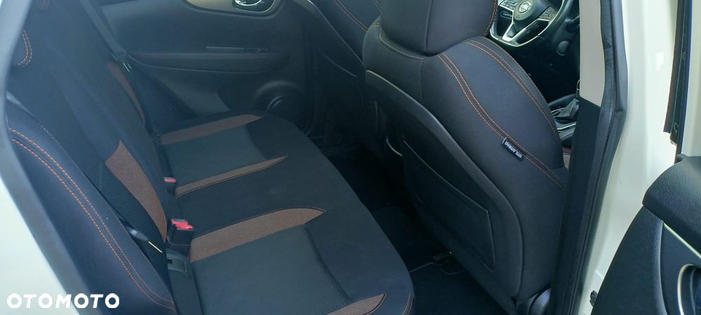 Nissan Qashqai 1.5 dCi DCT N-CONNECTA - 21