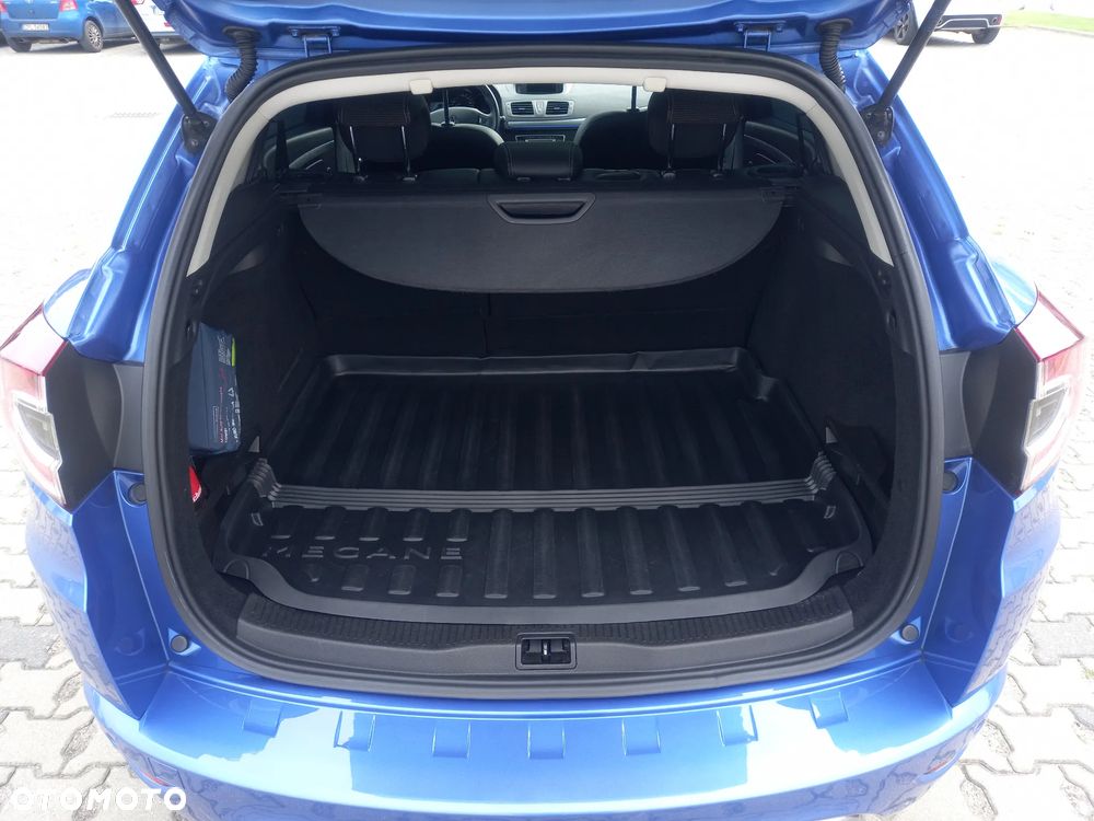 Renault Megane TCe 180 GT - 18
