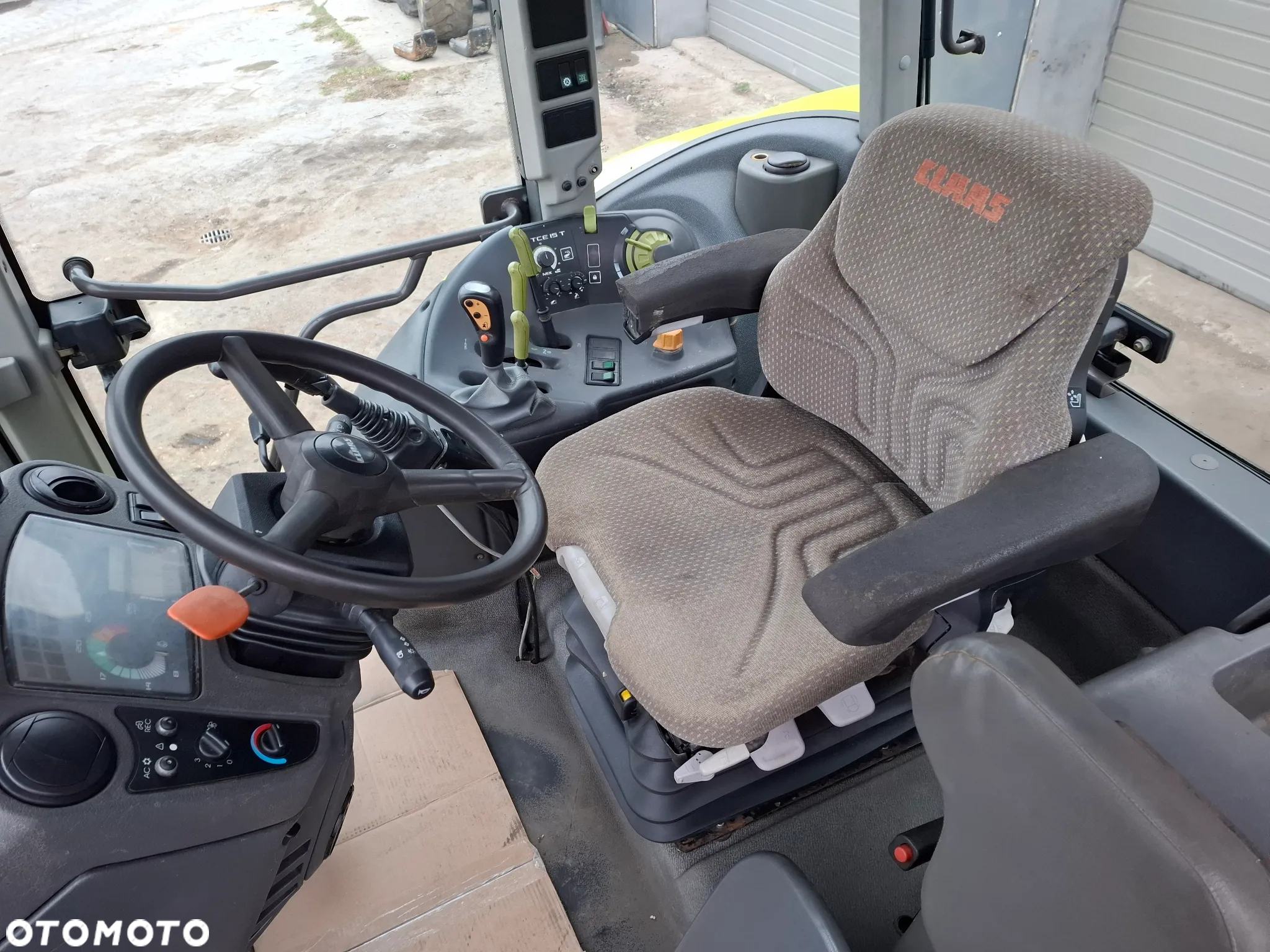 Claas Ares 557ATZ - 2