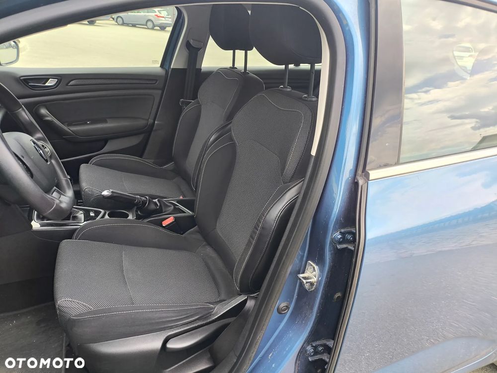 Renault Megane - 11