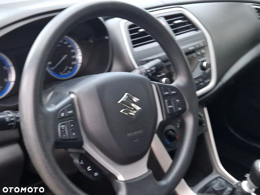 Suzuki SX4 S-Cross 1.6 DDiS 4x2 Comfort - 28