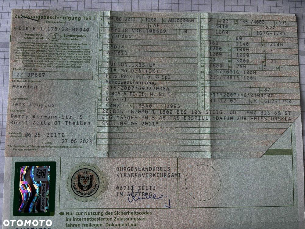 Hyundai ix35 2.0 CRDi 4WD Automatik Premium - 32