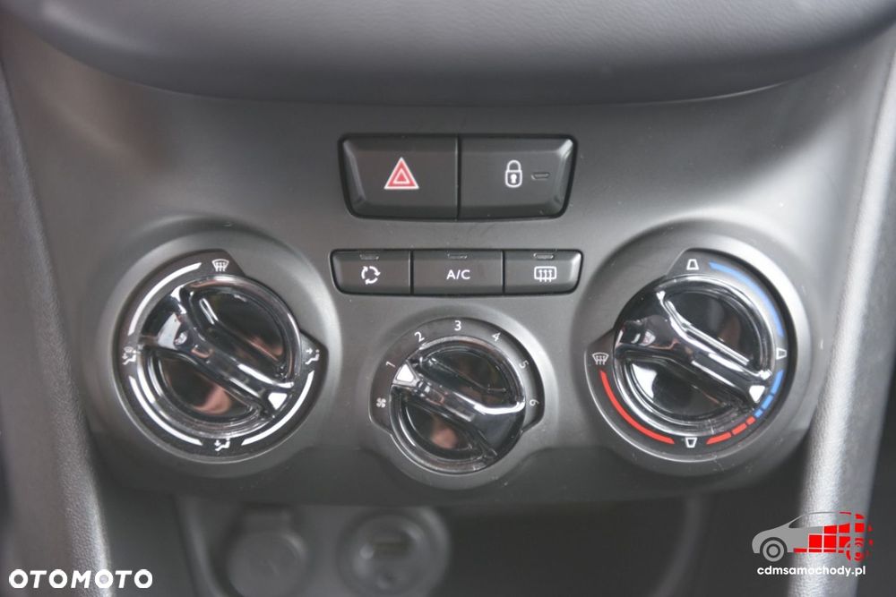 Peugeot 208 - 27