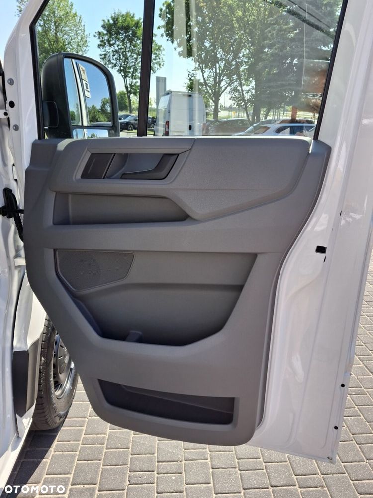 Volkswagen Crafter - 24
