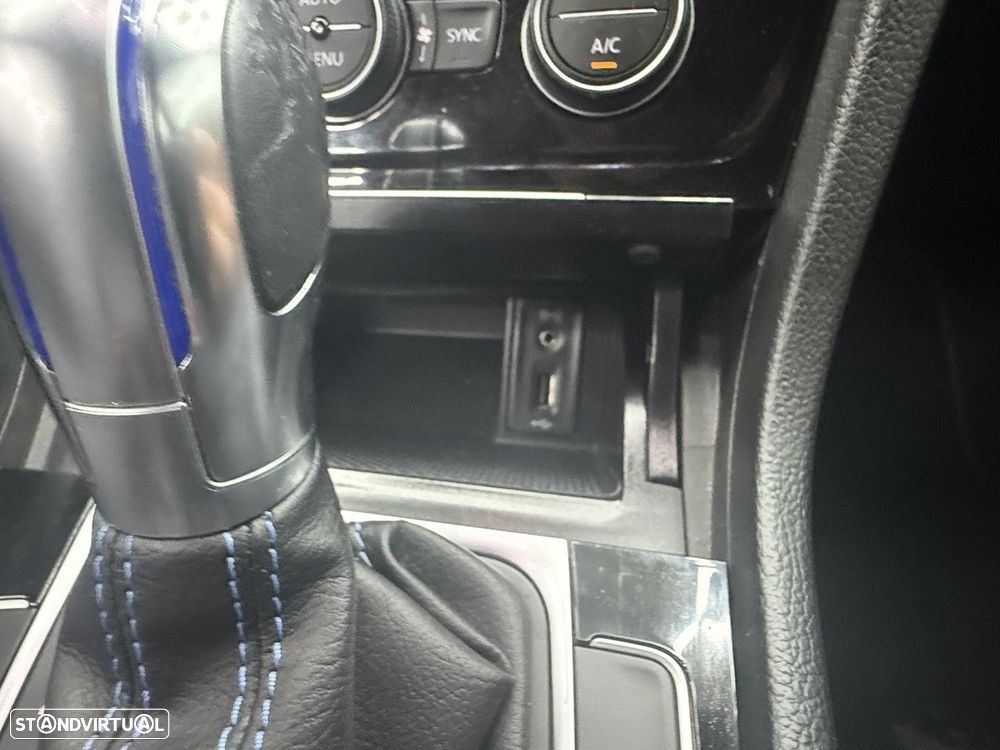 VW Golf 1.4 GTE Plug-in - 22