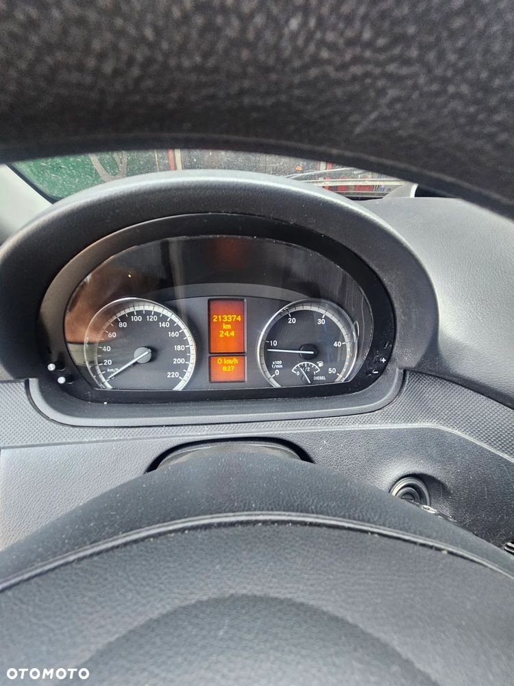 Mercedes-Benz Vito - 5