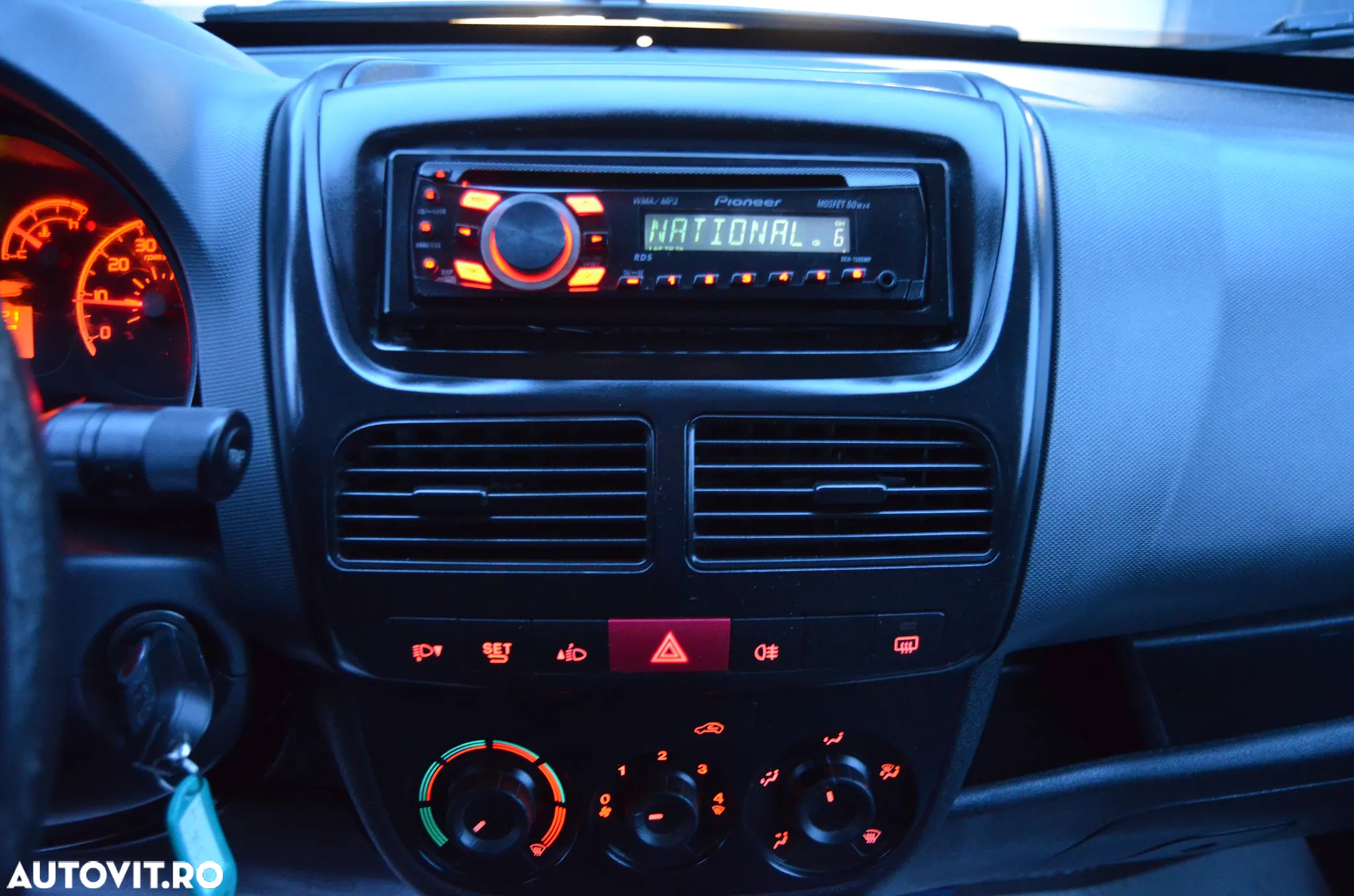 Fiat Doblo 1.3 16V Multijet Active - 31