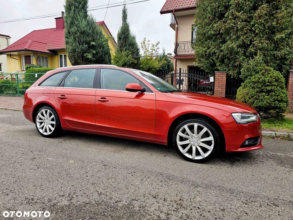 Audi A4 Avant 2.0 TDI DPF quattro S tronic S line Sportpaket - 5