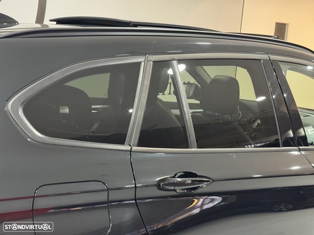 BMW X1 16 d sDrive Advantage - 24