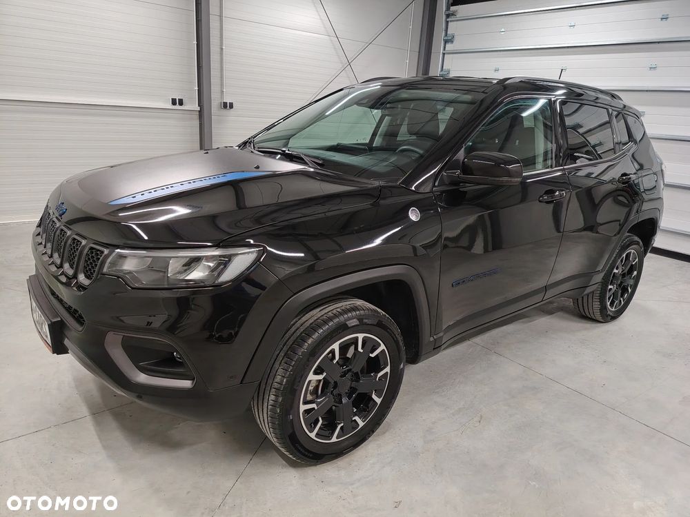 Jeep Compass 1.3 T4 4xe Automatik Trailhawk - 6