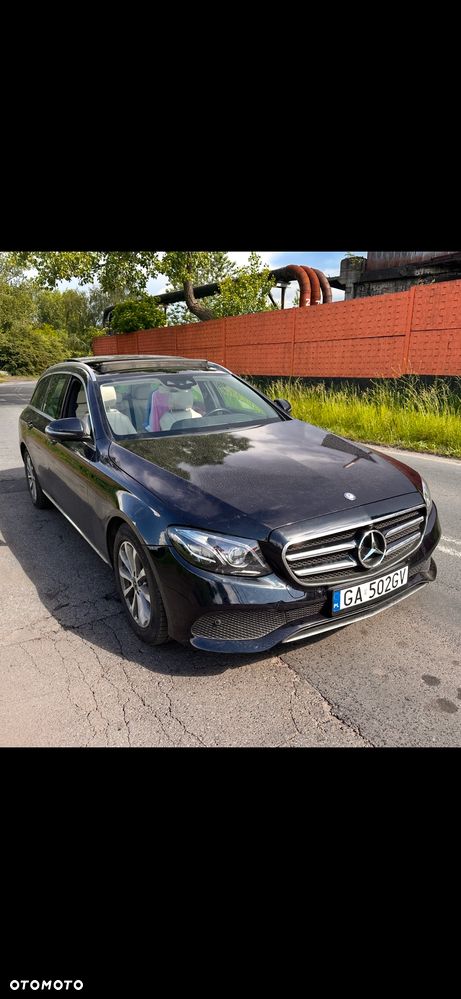 Mercedes-Benz Klasa E 220 d 9G-TRONIC - 3