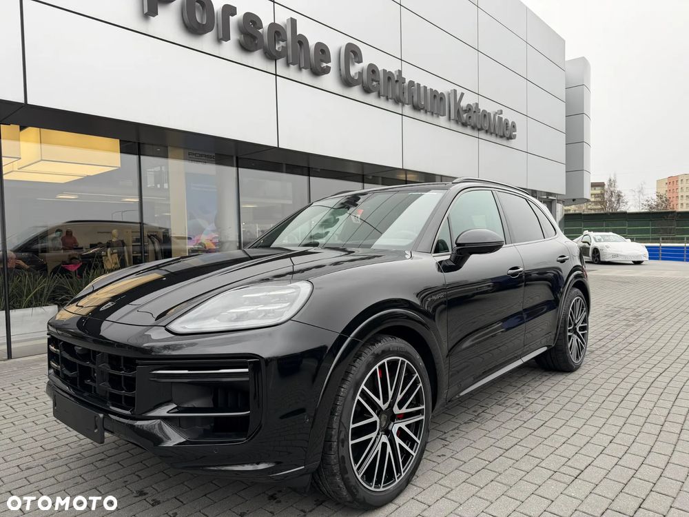 Porsche Cayenne - 2