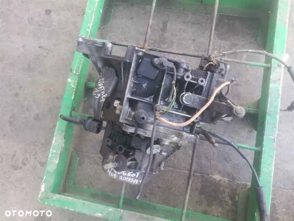 Skrzynia biegów 6DS3 Peugeot 405 1,8 1995