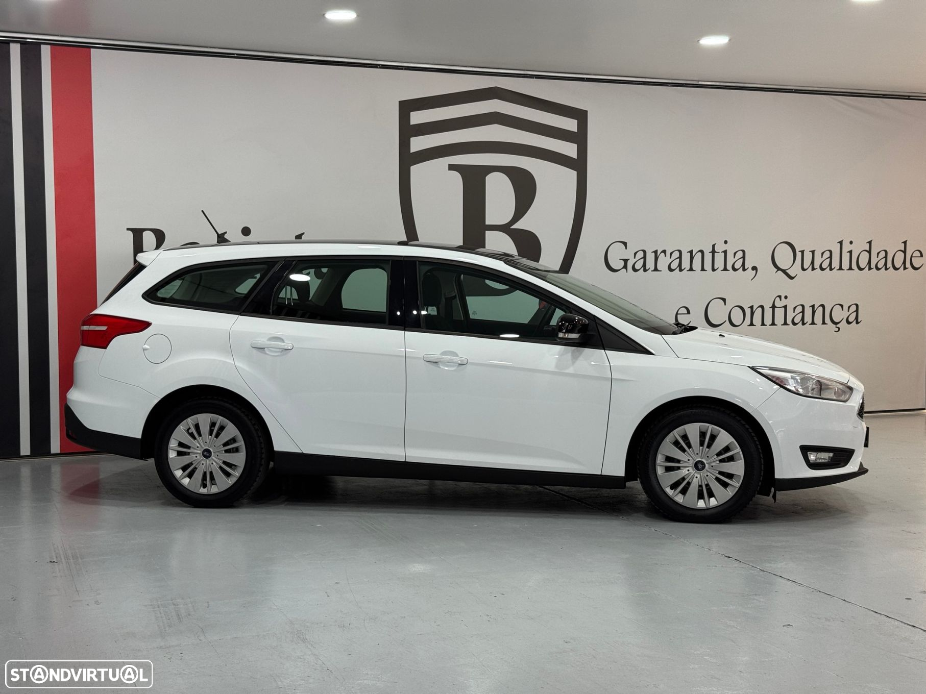 Ford Focus SW 1.5 TDCi Trend ECOnetic - 14