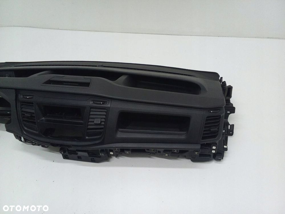 Ford Transit Custom 2019 Deska rozdzielcza - 5