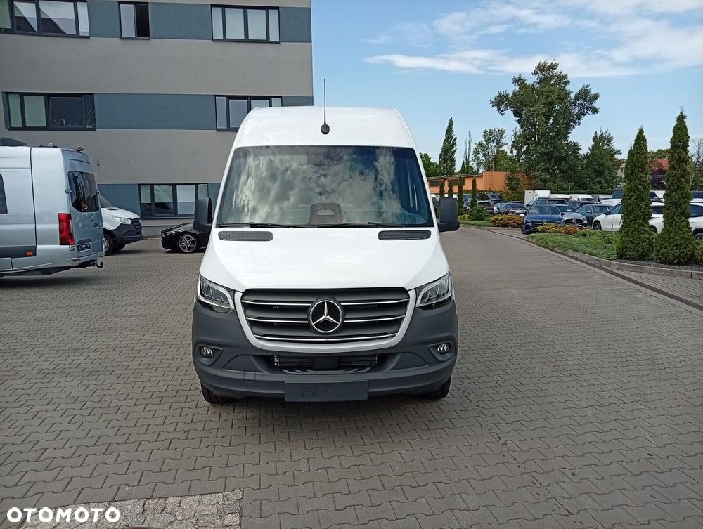 Mercedes-Benz Sprinter 319 CDI - 9