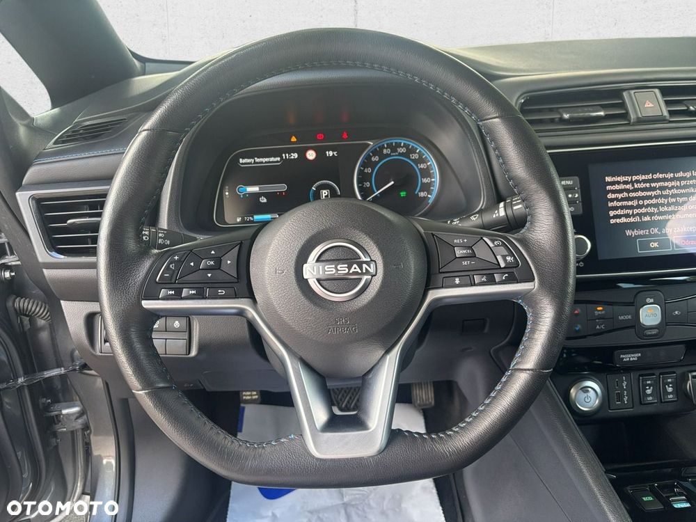Nissan Leaf - 16