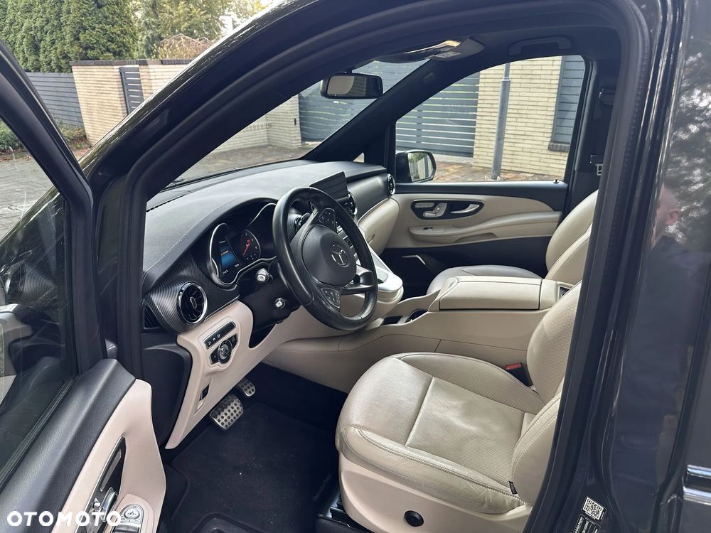 Mercedes-Benz Klasa V 300 d 4-Matic Exclusive 9G-Tronic (d³ugi) - 10