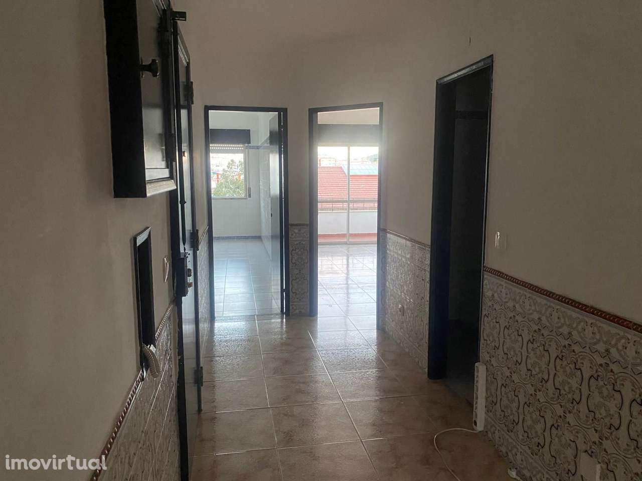 APARTAMENTO T2  - RIO DE MOURO - Grande imagem: 5/26