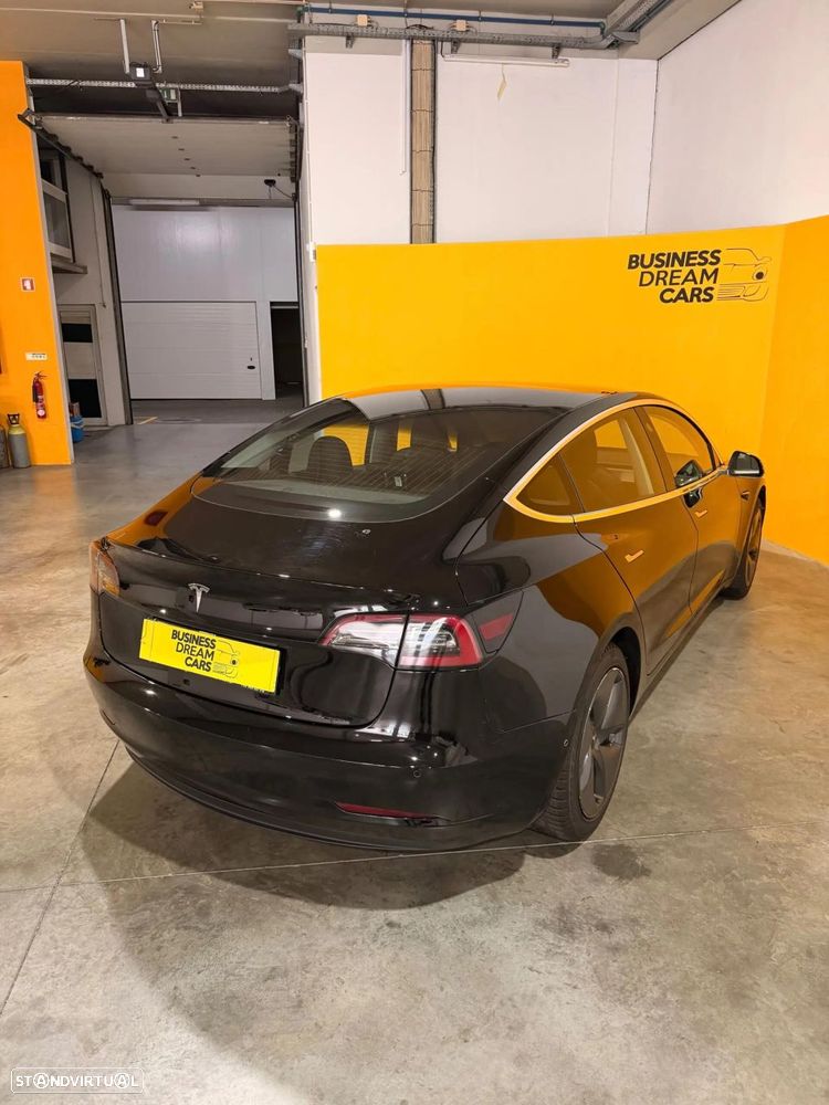 Tesla Model 3 Standard Range Plus RWD - 11
