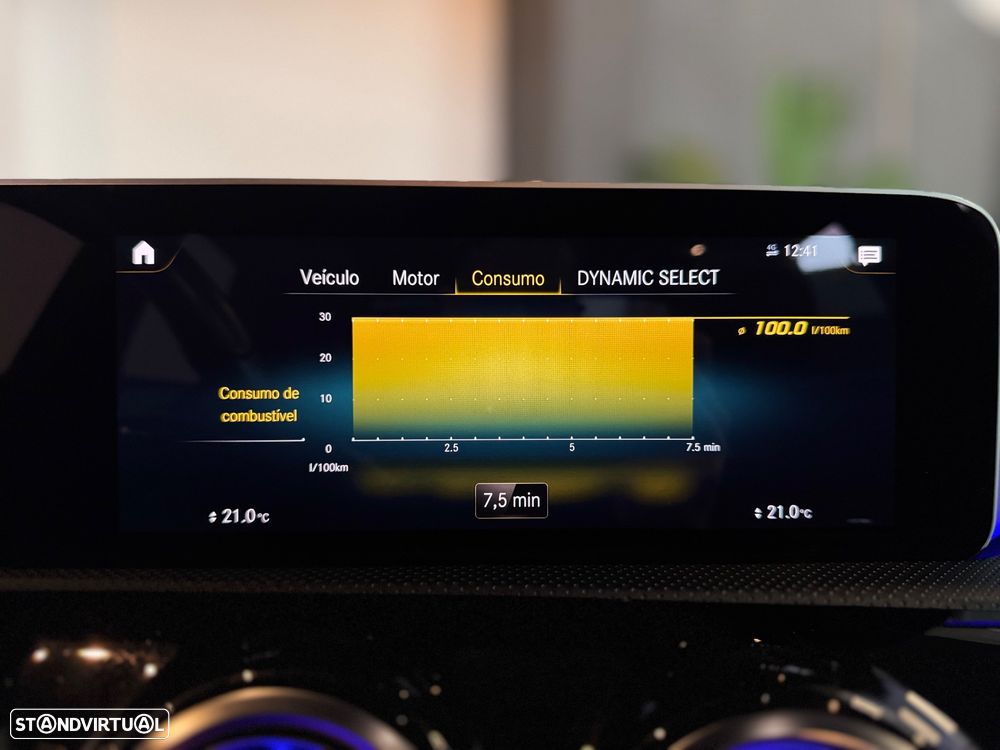 Mercedes-Benz A 35 AMG Limousine 4Matic - 29