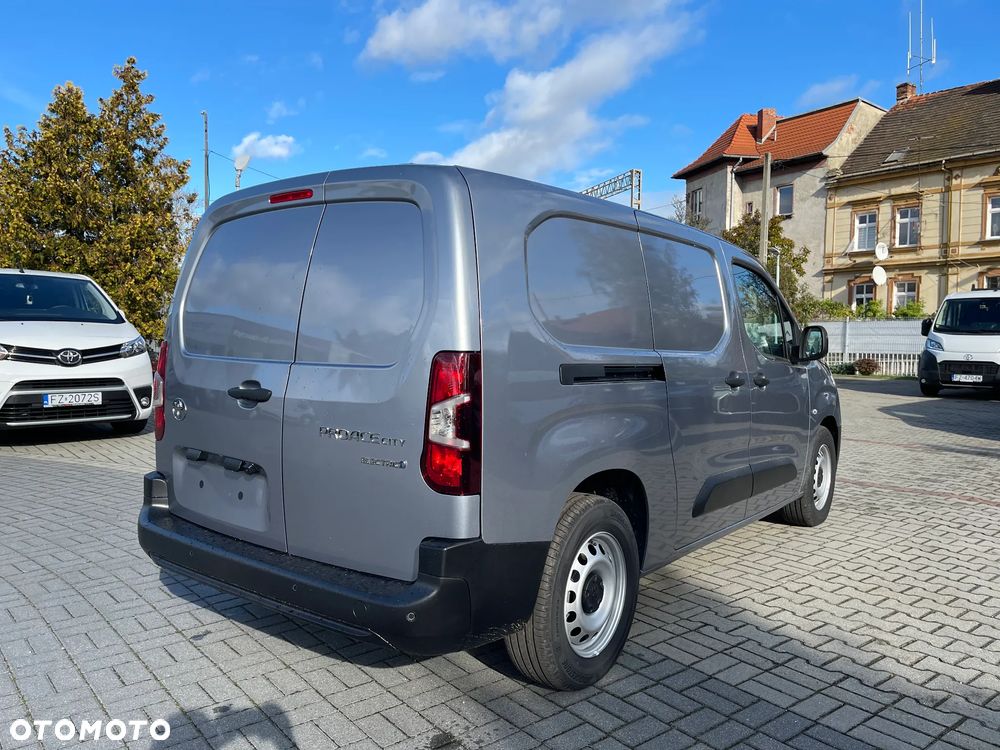 Toyota Proace City - 4