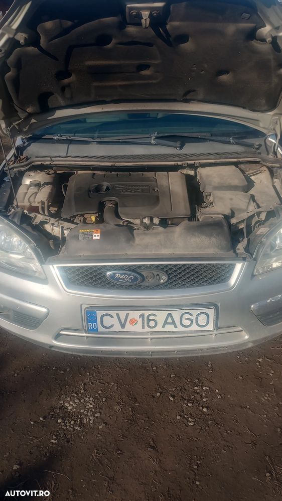 Ford Focus 1.6 TDCi DPF Ambiente - 15