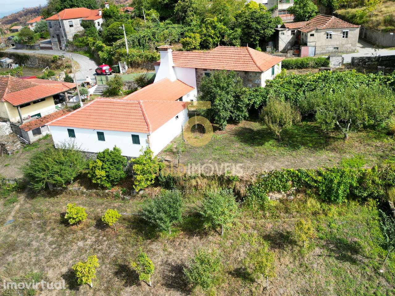 Moradia T3 Venda em Fornelos,Cinfães - Grande imagem: 2/32