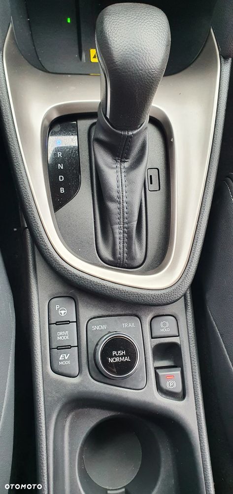 Toyota Yaris Cross - 20